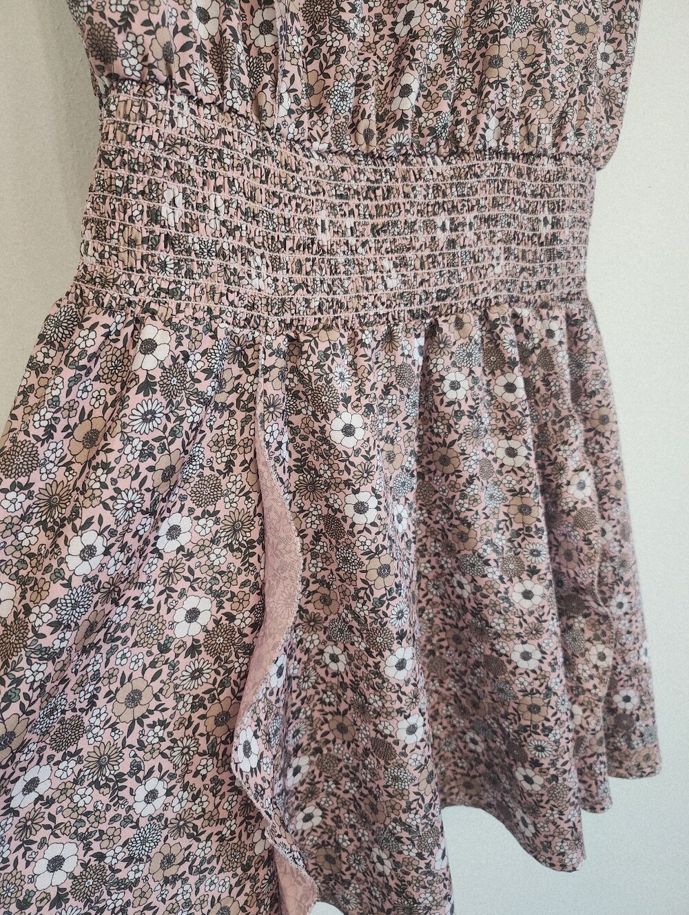 Outerknown Floral Smocked Waist Sleeveless Mini Dress Size Medium - Picture 5 of 11